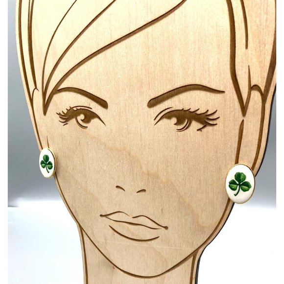 Vintage Green Clover Porcelain Earrings with Gold Leaf Gilding Luck of the Irish - Picture 4 of 5
